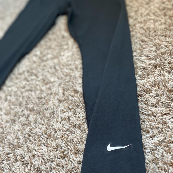 Orangetheory Fitness Leggings Nike OTF Medium - Picture 2 of 4